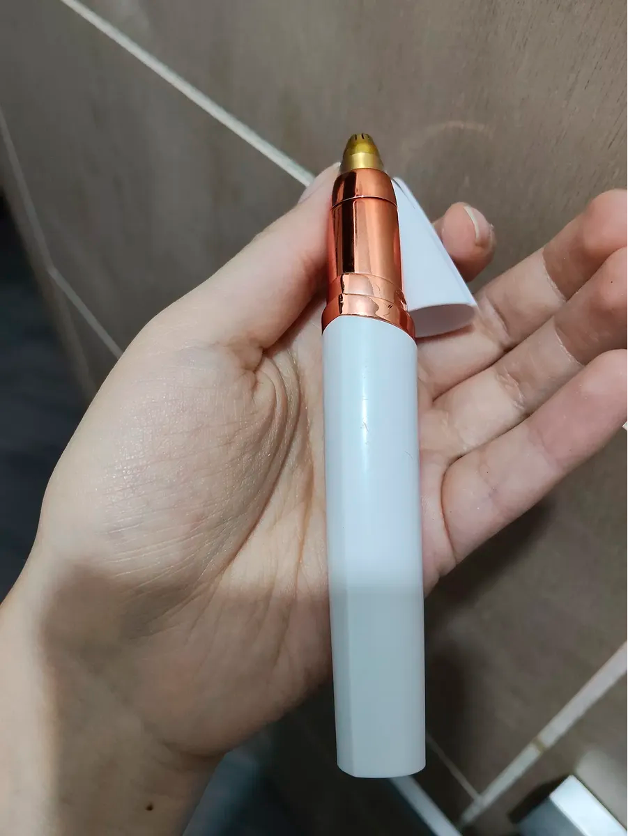 Reseña de depiladora de cejas Flawless