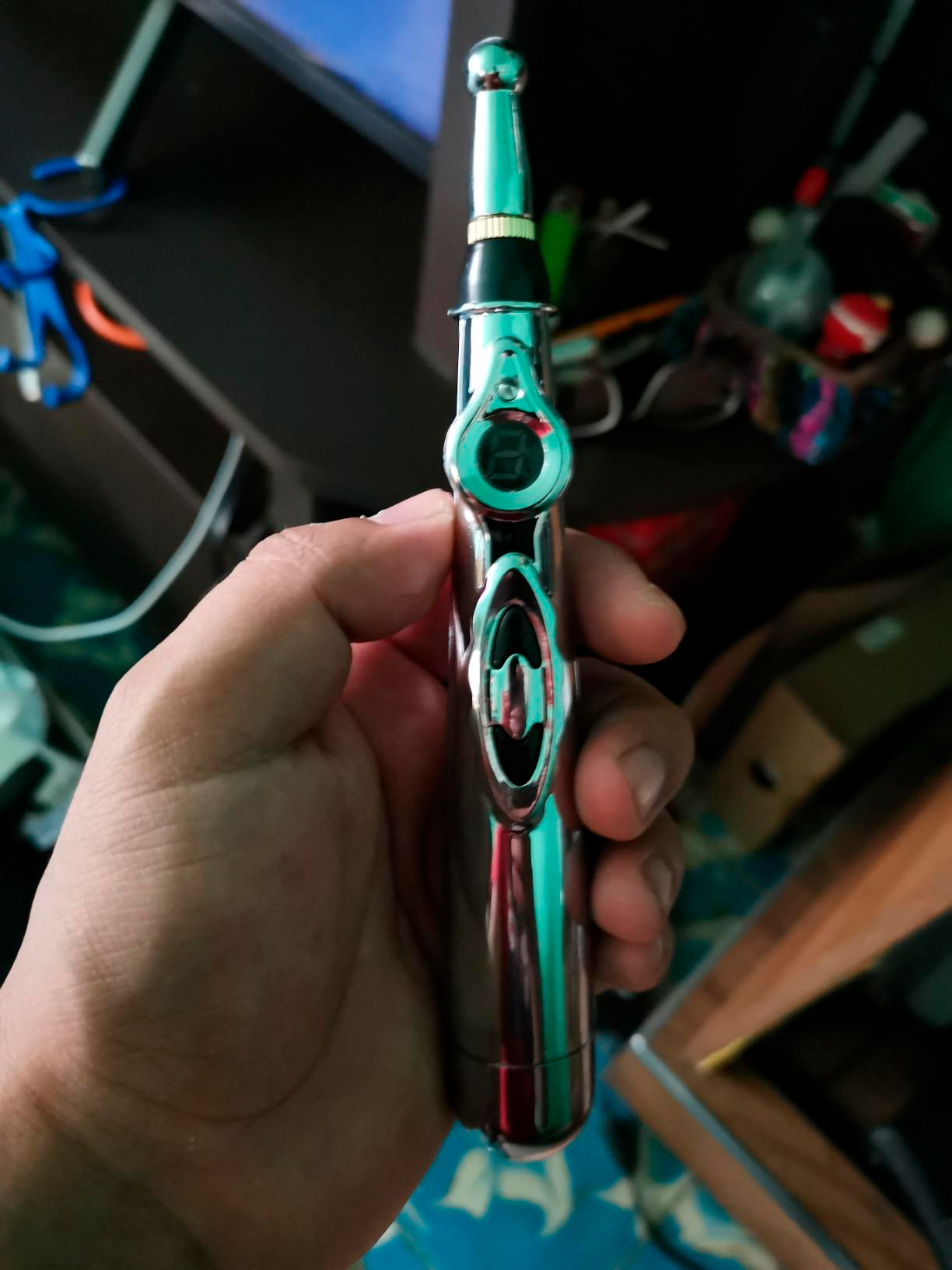 Pluma masajeadora para relajación muscular