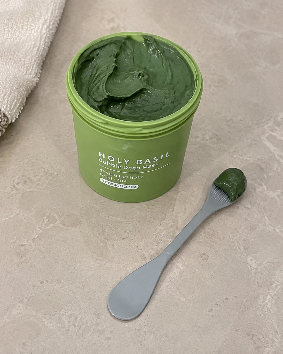 HOLY BASIL en una rutina facial