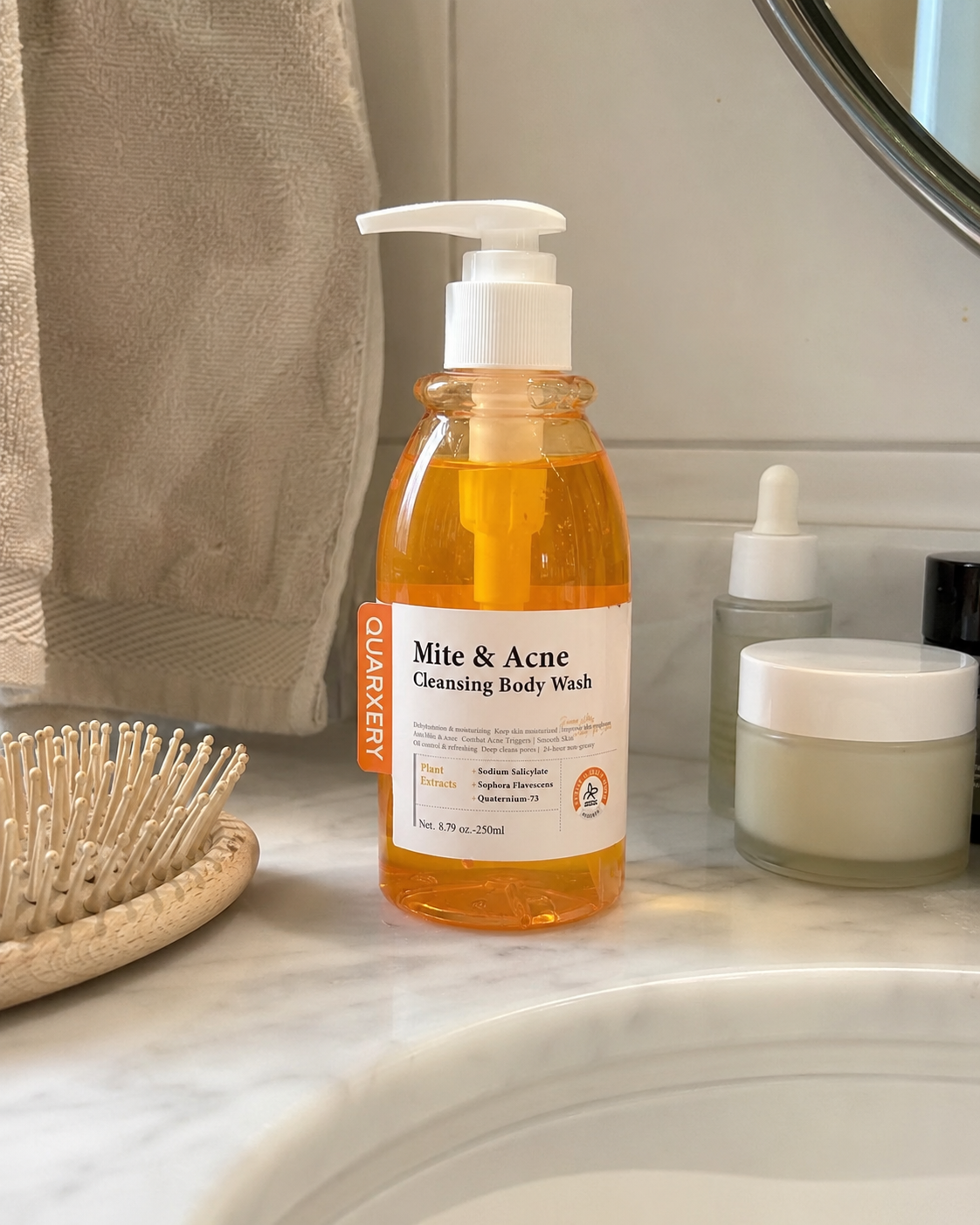 Gel corporal Quarxery en un tocador de baño