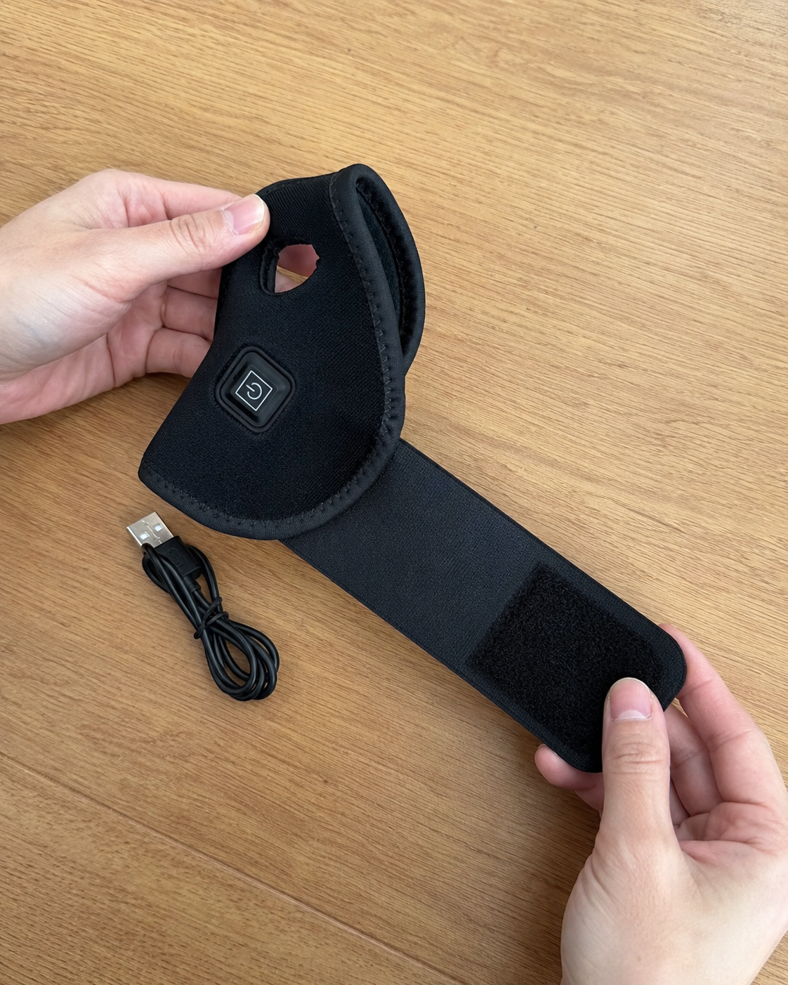 Muñequera térmica abierta con cable USB